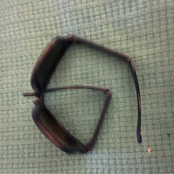 Blue Foldable Sunglasses with UV Protection - Picture 1 of 6